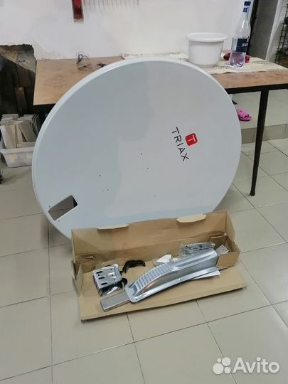 Триколор и Hot Bird