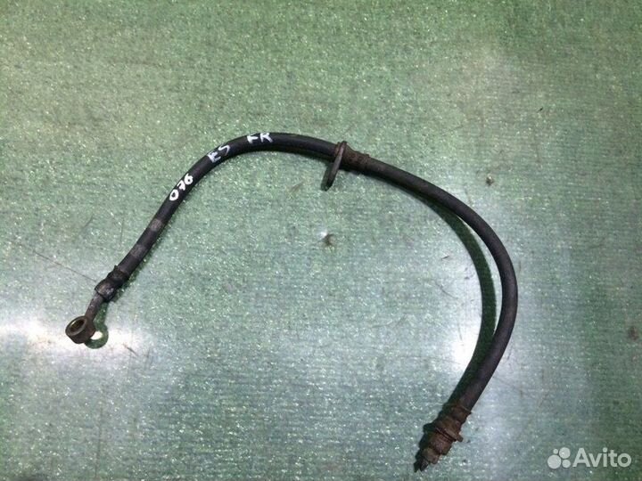 Шланг тормозной передний правый Honda Civic ES3