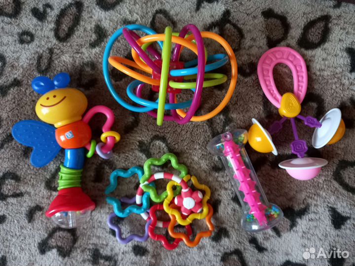 Игрушки для малышей