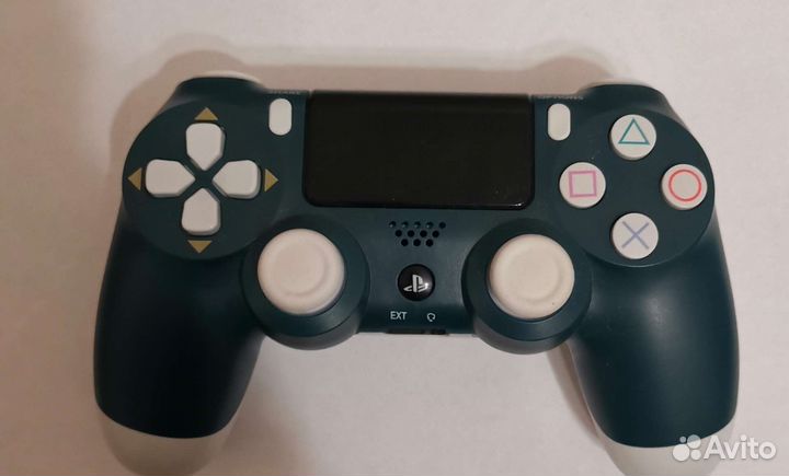 Геймпад Dualshock для PlayStation 4