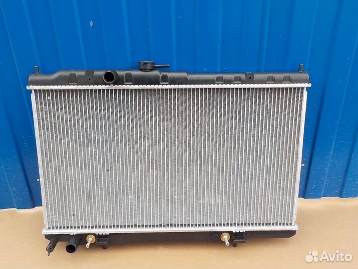 Nissan Almera Радиатор