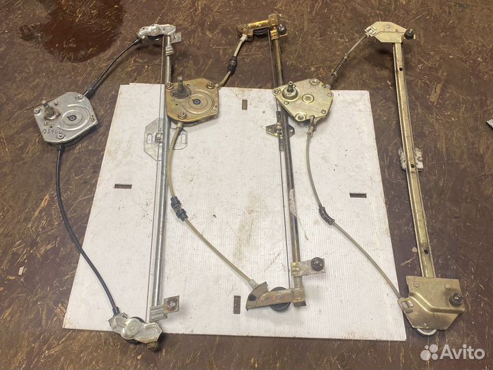 Стеклоподъемник передний правый Газель Соболь