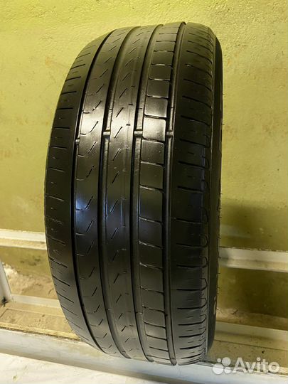 Pirelli Cinturato P7 215/55 R16 93V