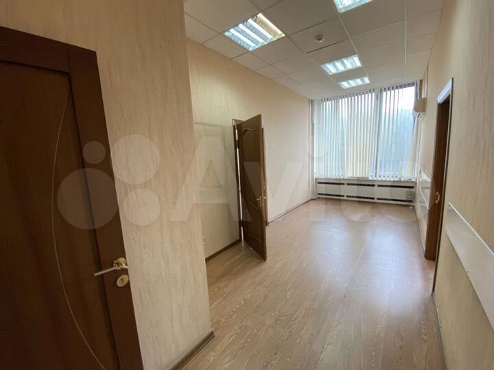 Сдам офис 320 м2 у м. Динамо