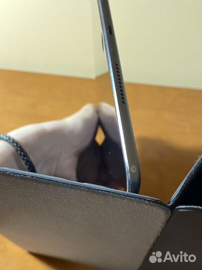 iPad pro 10,5, 256 + smart keyboard