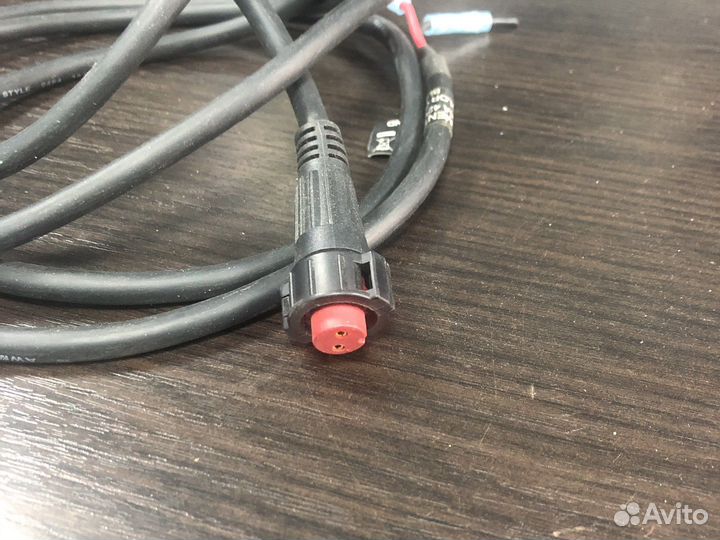 Garmin Резьбовой кабель питания/данных Echomap