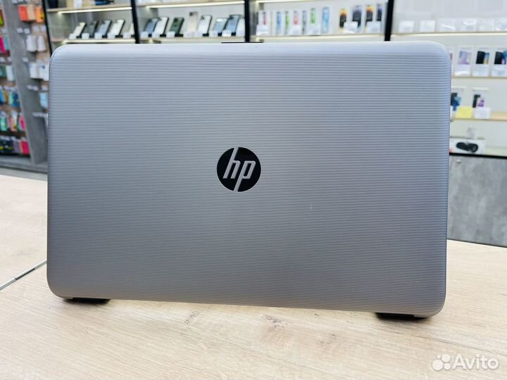 Ноутбук HP 4 ядра/6gb/R7 M340/120SSD