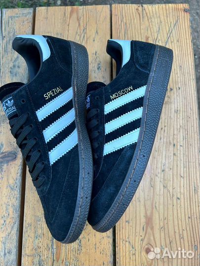 Adidas spezial full sales black