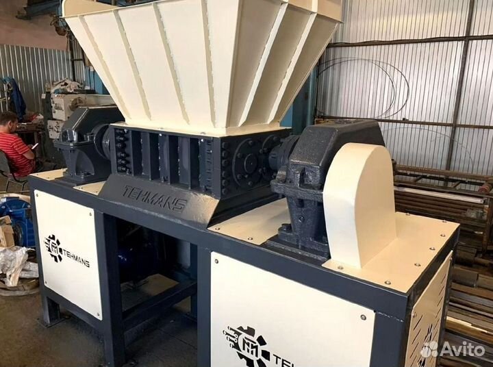 Шредер измельчитель Sm 2000