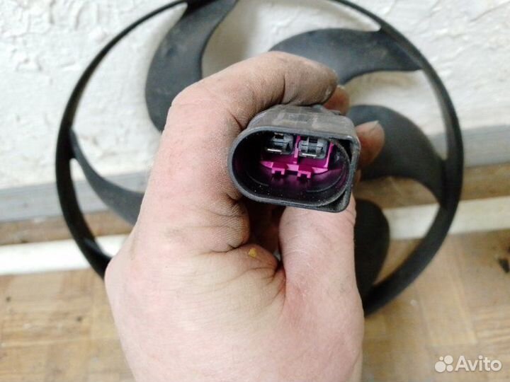 Вентилятор радиатора Skoda Octavia (A5 1Z)