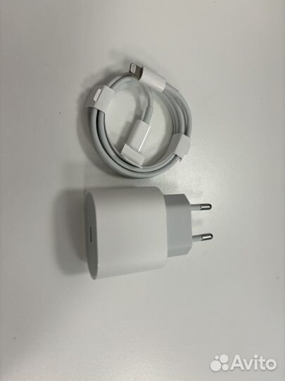 Зарядное устройство на iPhone 20w a2347 USB Type-C