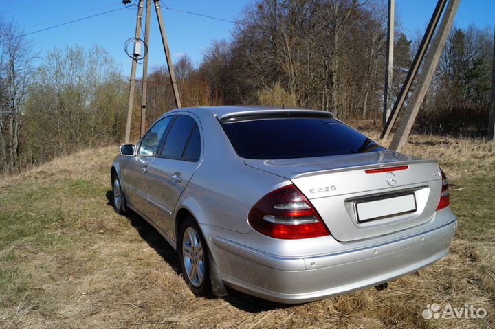 Спойлер Mercedes E W211 (02-06) AR