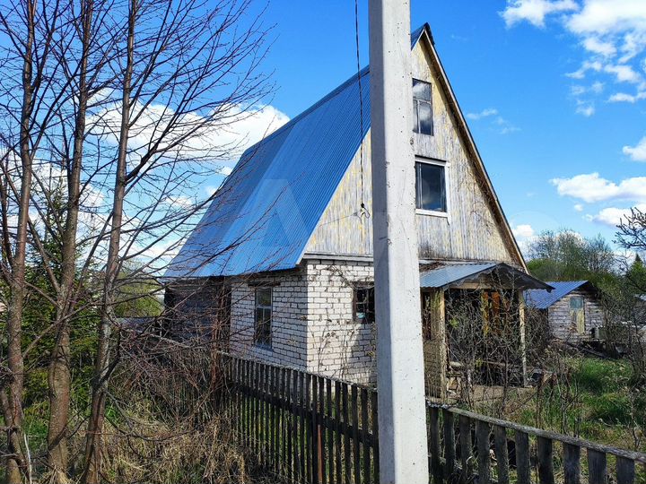 Дом 26,2 м² на участке 14,5 сот.