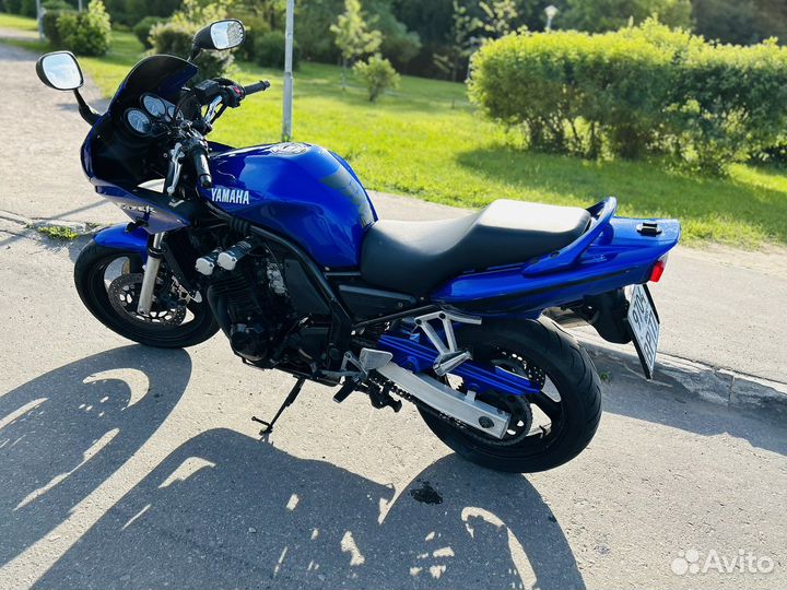 Мотоцикл yamaha