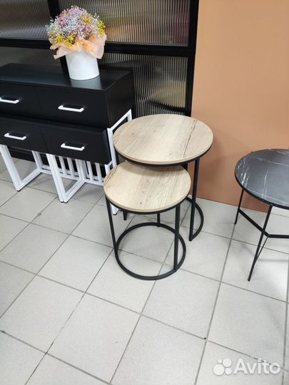 Журнальный столик