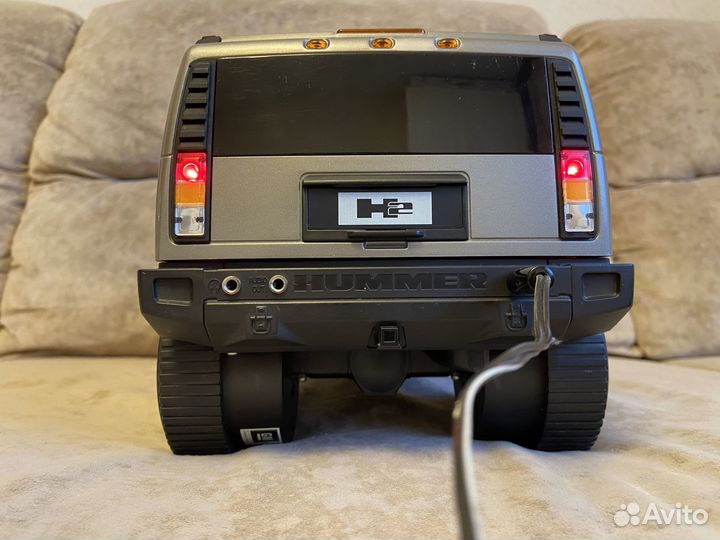 Машина радио sharper image Hummer H2