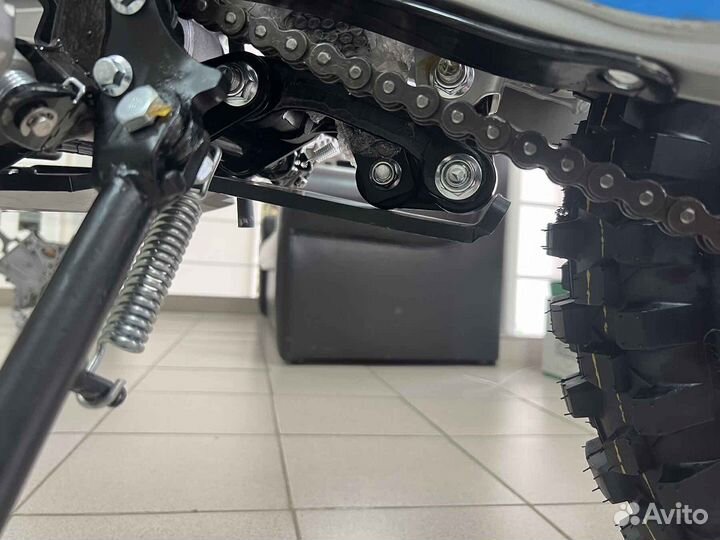 Защита картера и прогрессии Avantis A3 (172) с бал