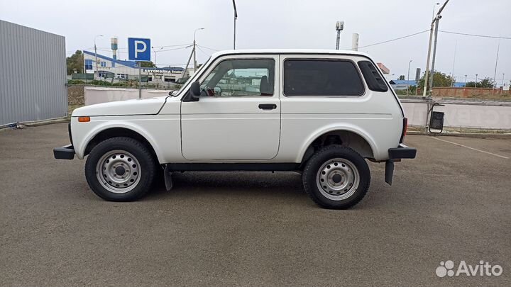 LADA 4x4 (Нива) 1.7 МТ, 2017, 185 000 км