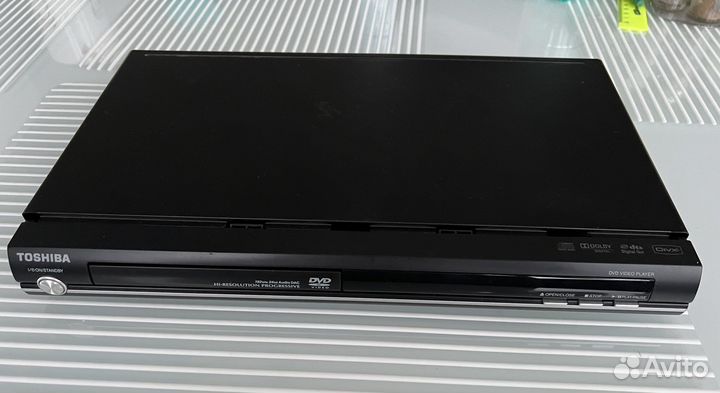Dvd-плеер Toshiba SD601-KR