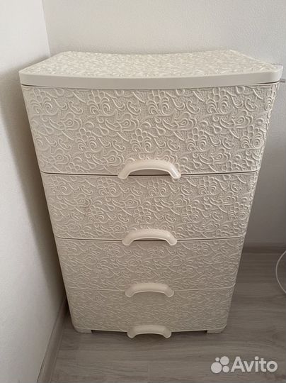 Комод пластиковый