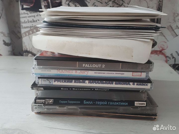 Драйвера, диски с программами и играми