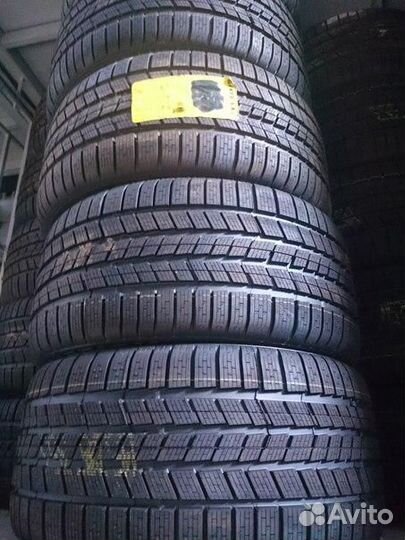 Pirelli Scorpion Ice&Snow 325/30 R21 108V