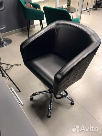 Парикмахерское кресло 