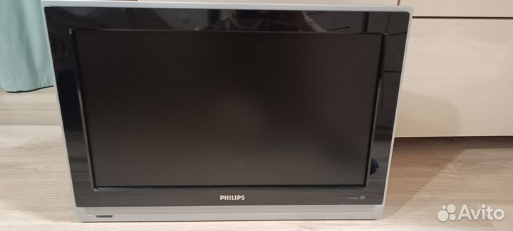 Телевизор Philips flat tv