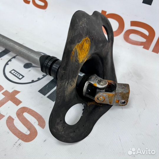 Рулевой карданчик Audi Q8 2019