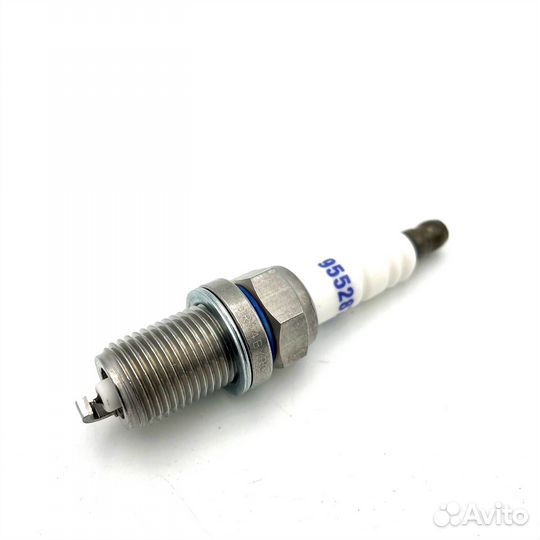 Свеча зажигания Опель A14NET, Астра J