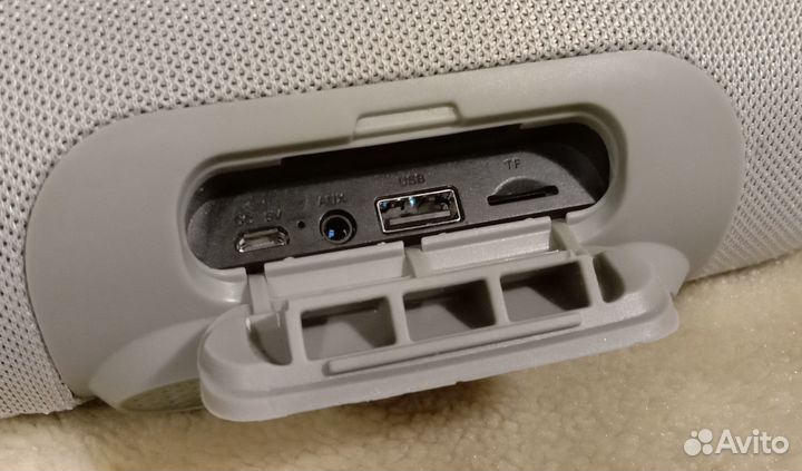 Блютуз колонка