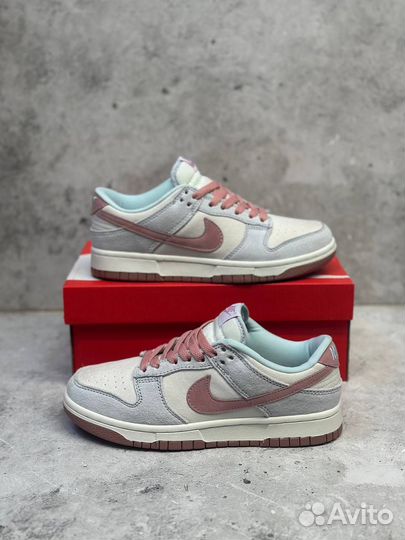 Кроссовки Nike SB Dunk Low