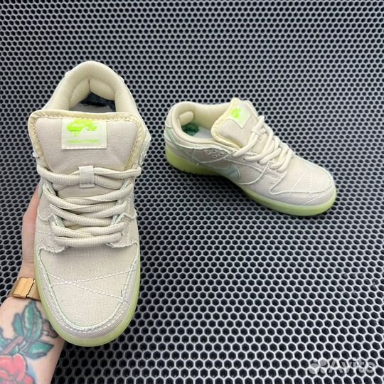 Nike SB Dunk Low mummy