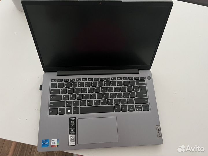 Lenovo ideapad 3