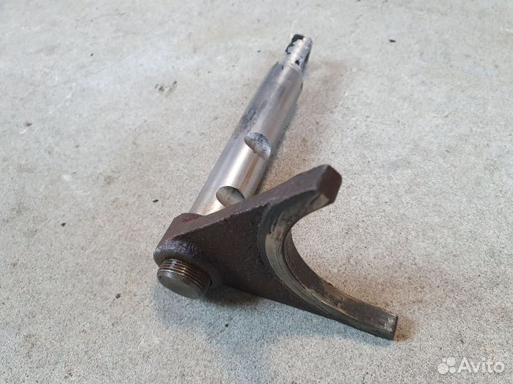 Вилка включения кдом Урал-4320