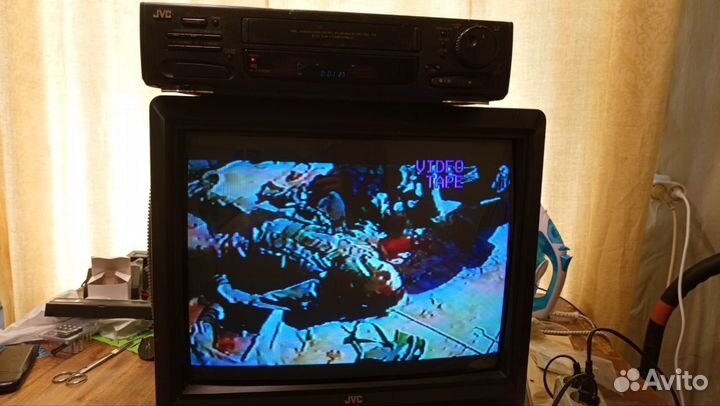 Видеомагнитофон JVC HR-J311EM