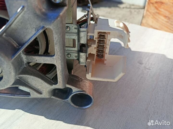 Мотор стиральной машины Zanussi AEG Electrolux