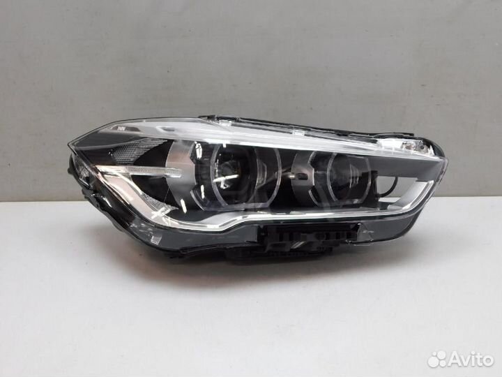 Фара правая BMW X1