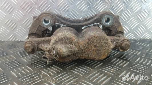 Суппорт тормозной передний правый ford transit 7 (ZDN37N701)