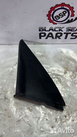 Уголок зеркала Nissan Nissan Almera, Bluebird