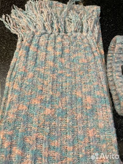 Шапка с шарфом женская