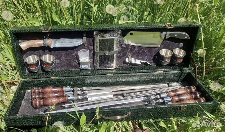 Haбop шампуров в кeйсе