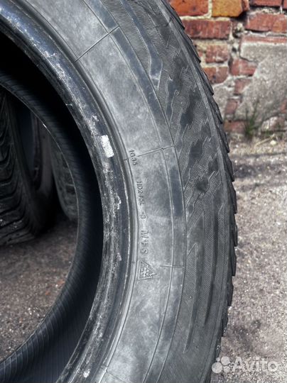 Yokohama Ice Guard Stud IG55 235/65 R17 108