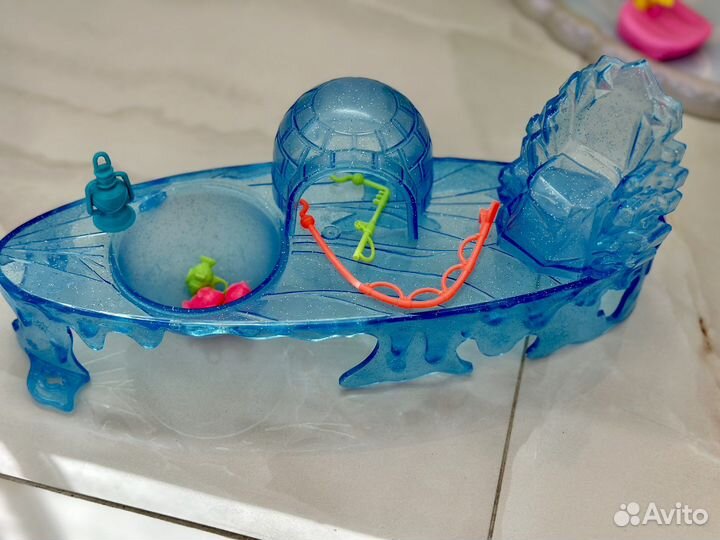 Домик и зимние наборы Enchantimals