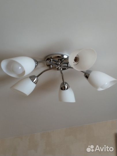 Люстра потолочная бу