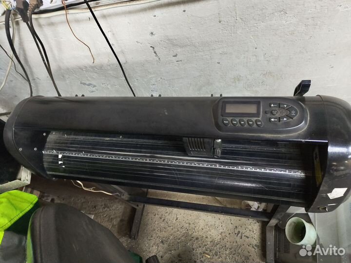 Режущий плоттер zeoncut PRO-720