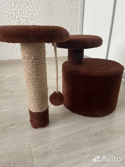 Домик для кошки с когтеточкой