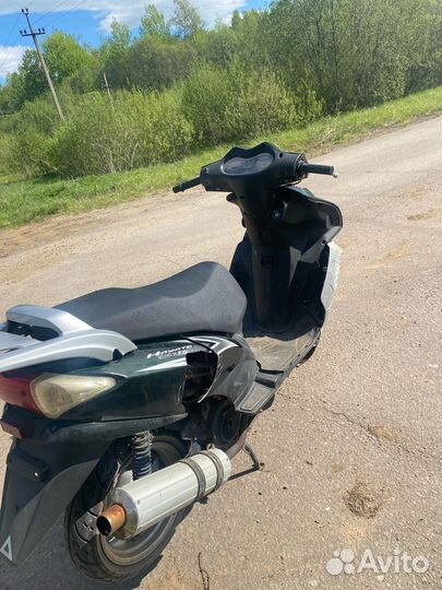 Скутер 150 кубов