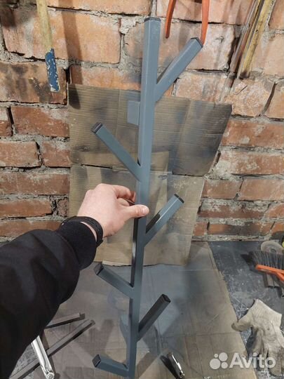 Вешалка настенная лофт