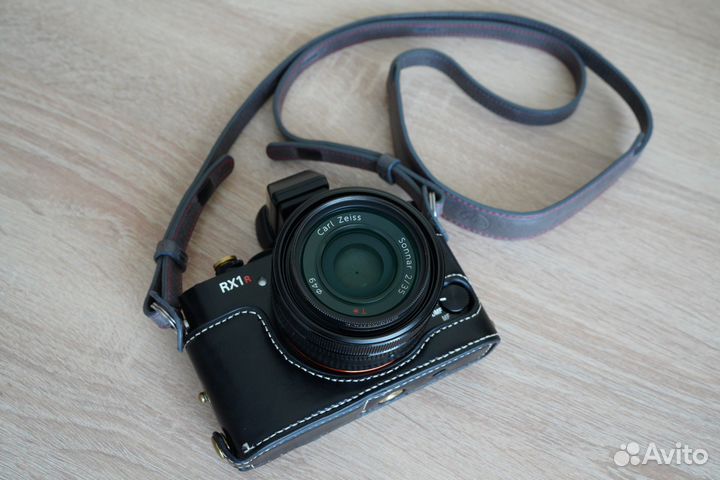 Sony RX1R (шикарный комплект )